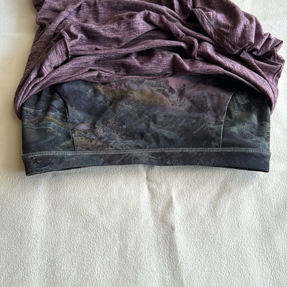 Lululemon Athletic Tank Top With Bra Built in Open Back - Picture 9 of 10